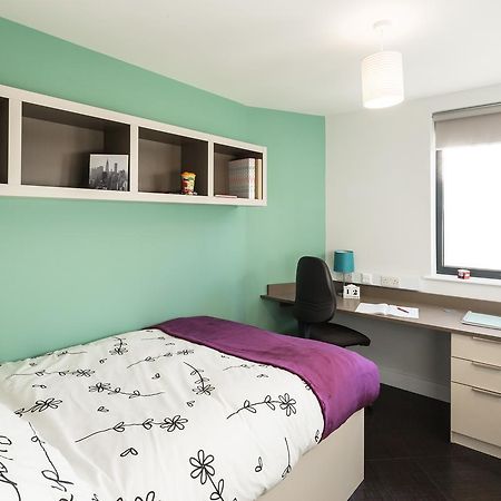 Pure Citystay Twerton Mill Бат Экстерьер фото