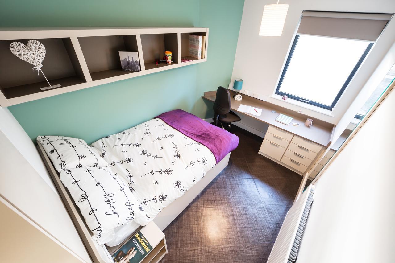 Pure Citystay Twerton Mill Бат Экстерьер фото