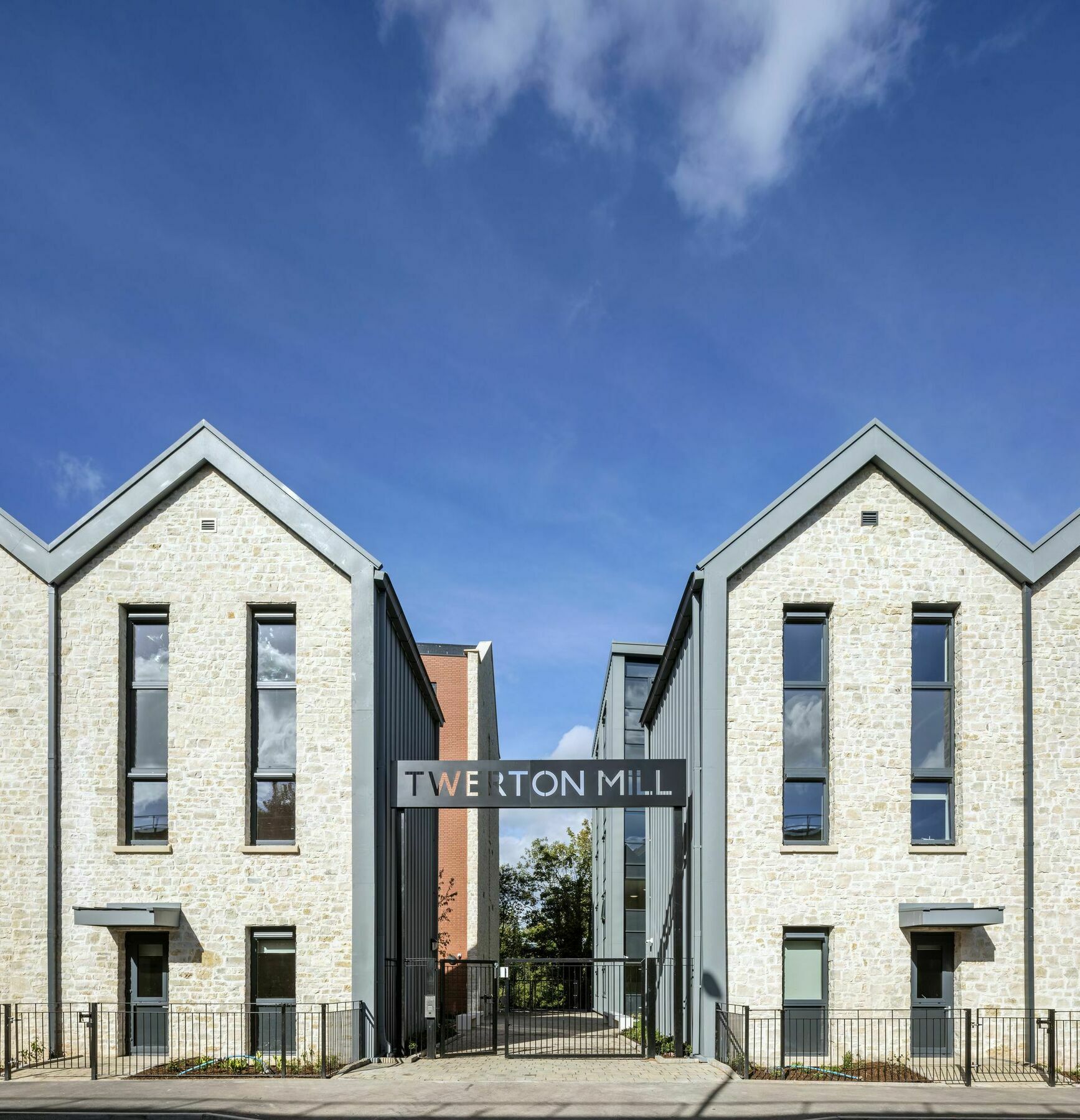 Pure Citystay Twerton Mill Бат Экстерьер фото